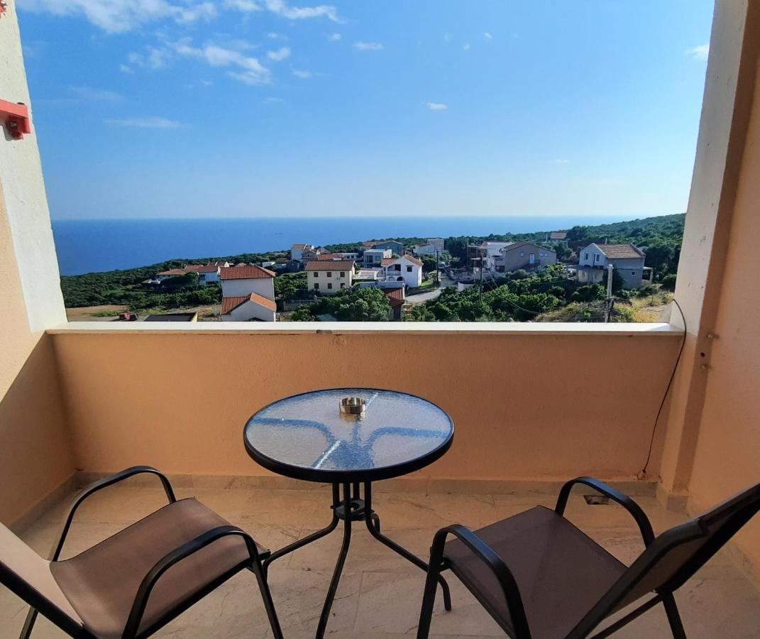 كوتور Halcon Apartments المظهر الخارجي الصورة